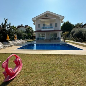 Villa Ateş