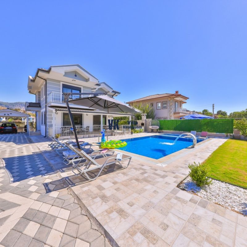 Villa Lina 8