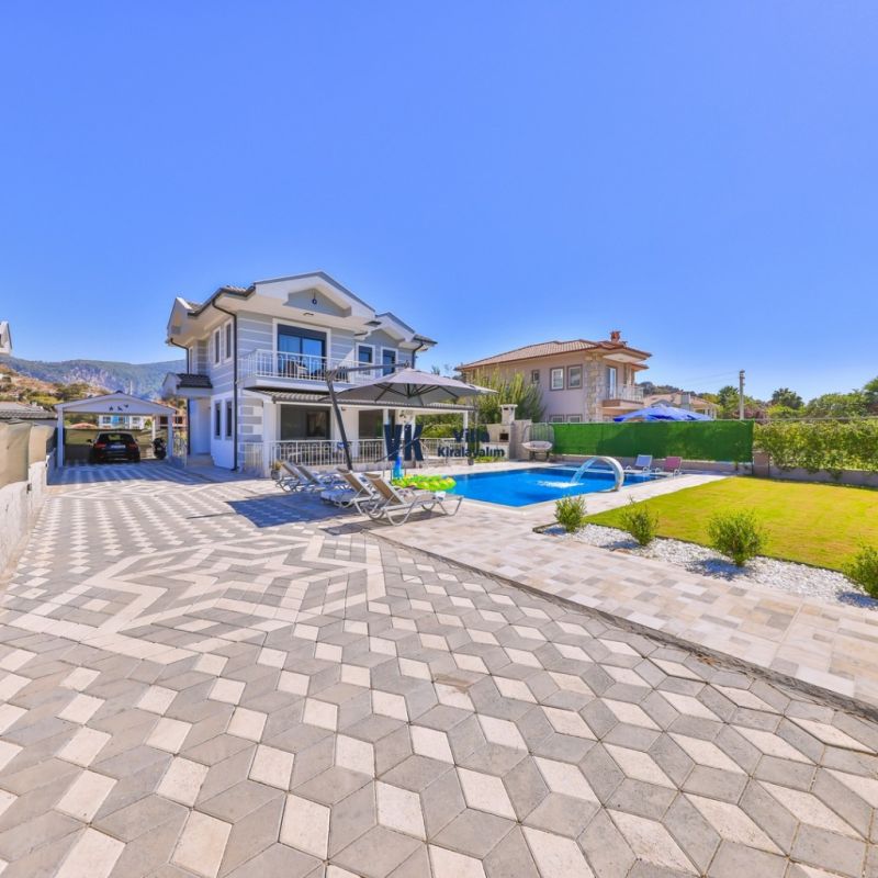 Villa Lina 5