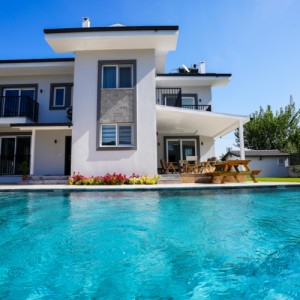 Villa Mandalin