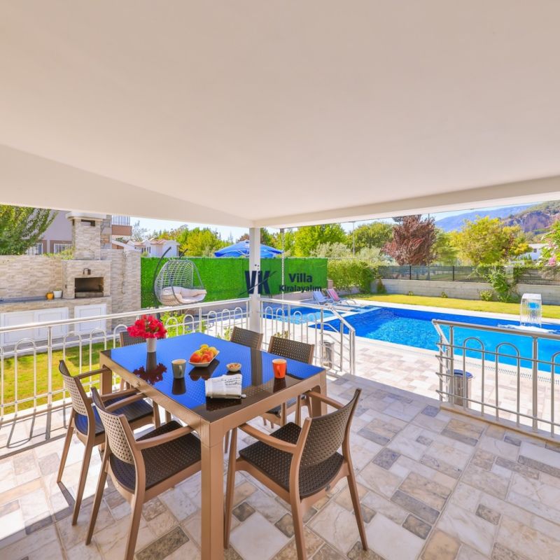 Villa Lina 16